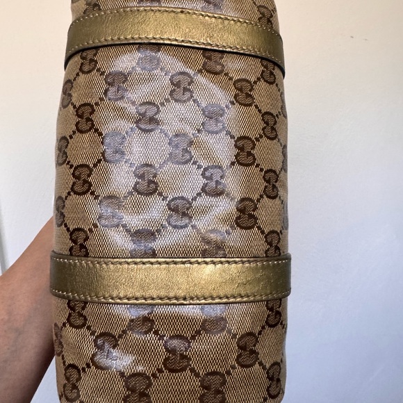 Gucci, Rare metallic gold Gucci mini sachel with bonus Gucci charm - Picture 12 of 14